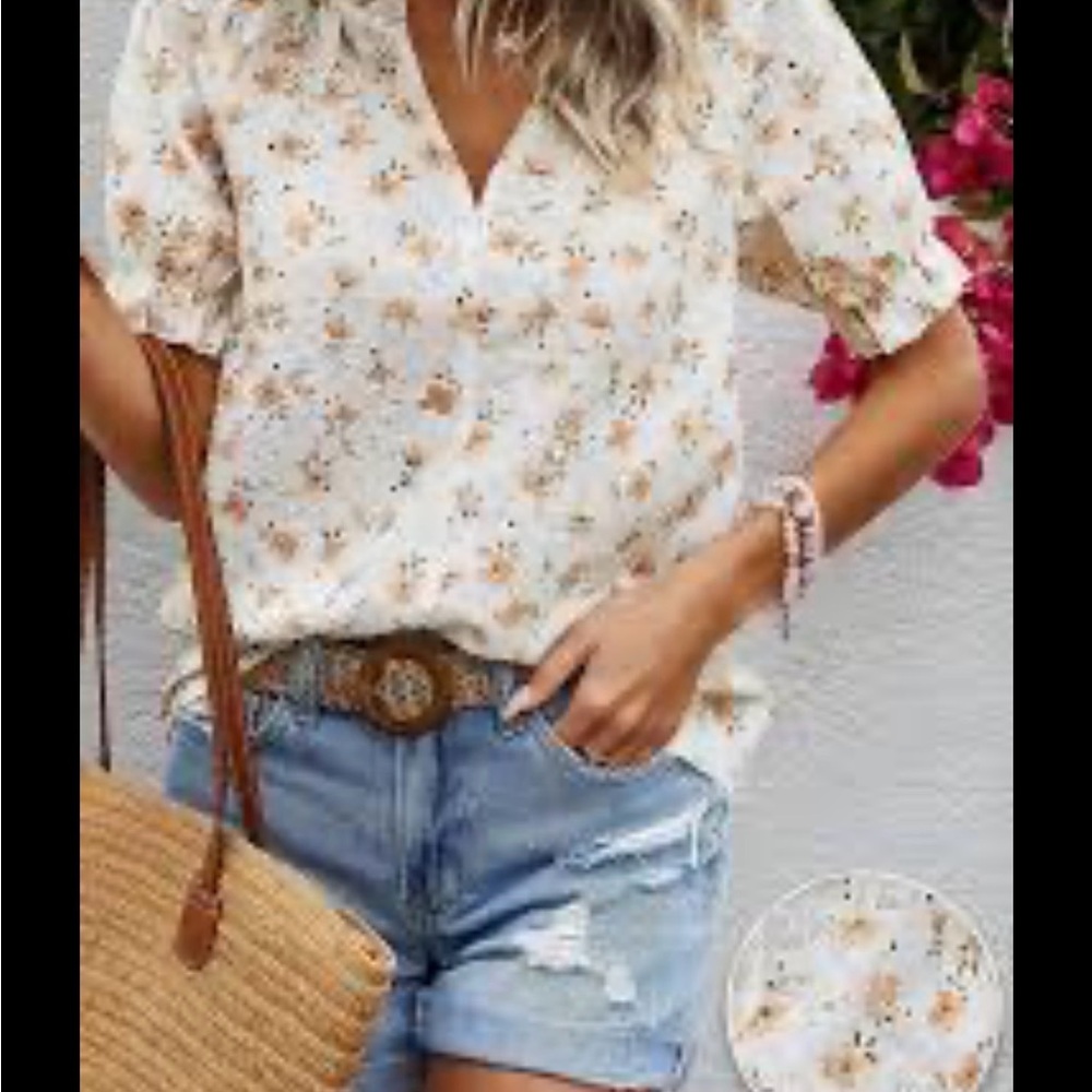 Floral V-Neck eyelet lace Puff Sleeve Top